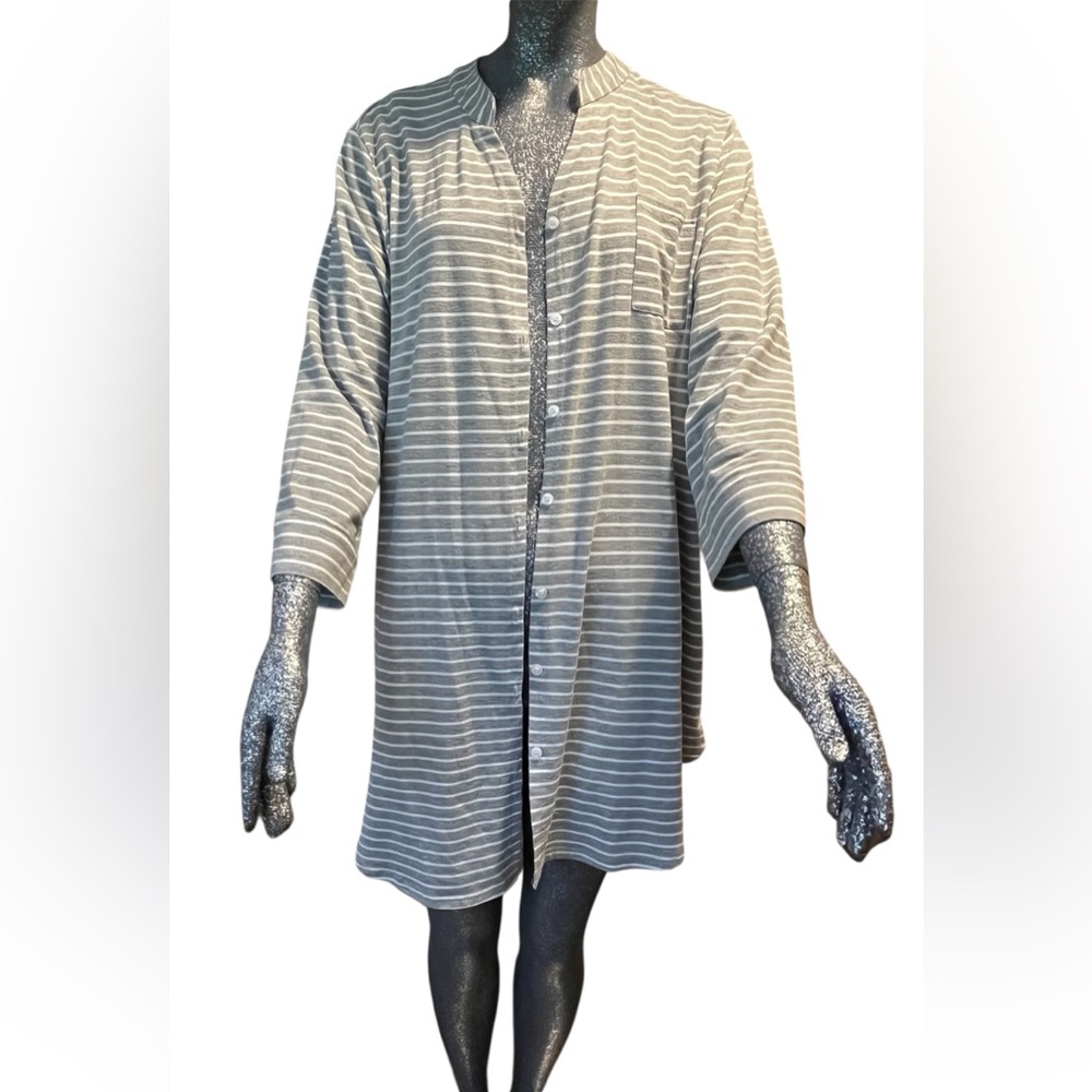 Ekouaer Grey And White Stripped Button Down Cardigan